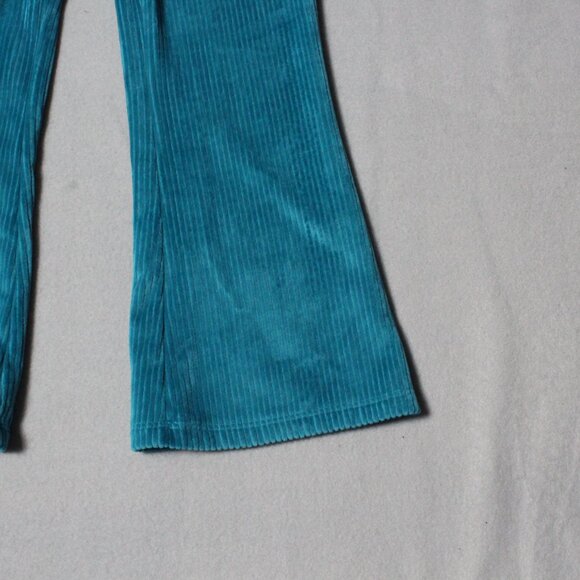 Cat & jack Girls’ Velour Pullover & Flare Pants Set – Teal, Size 5T - Picture 7 of 9
